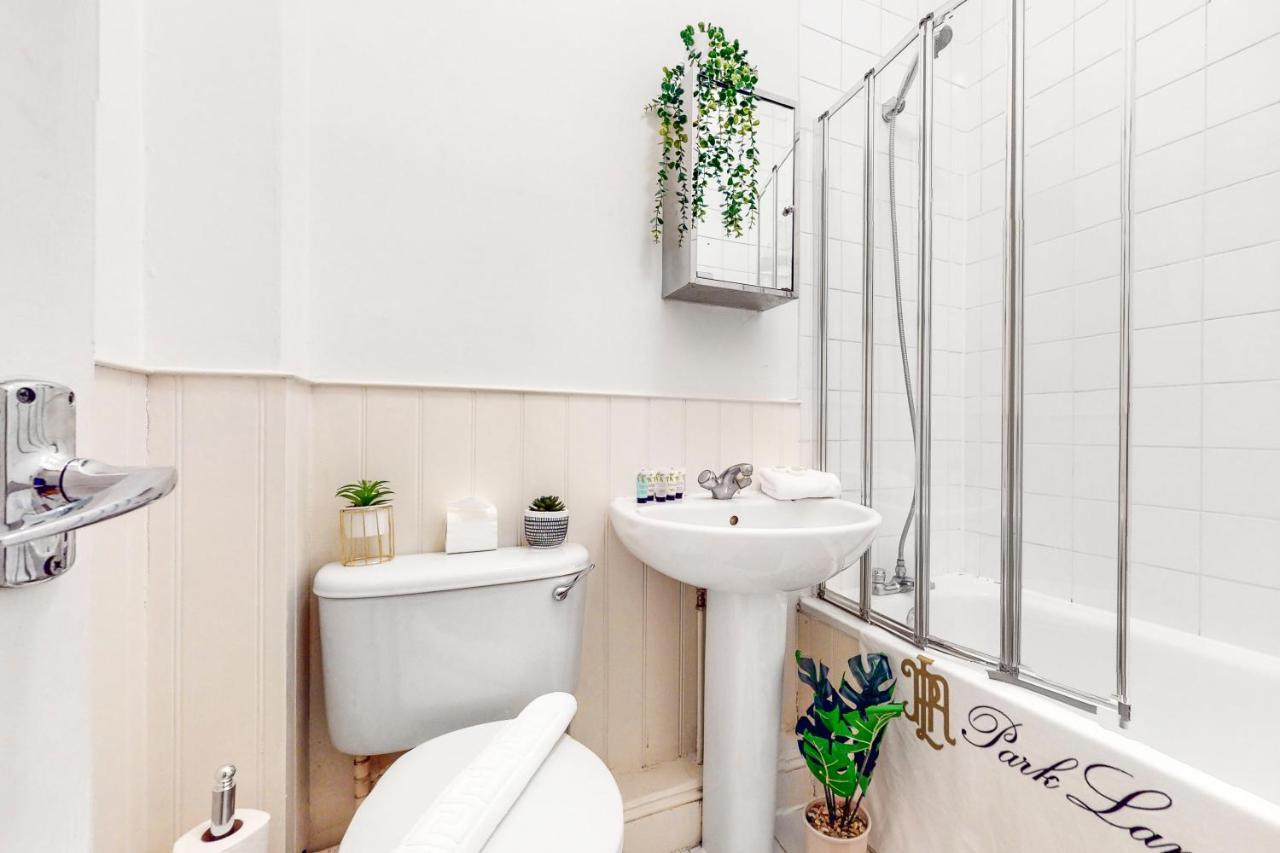 Park Lane Apartments Marble Arch Лондон Экстерьер фото